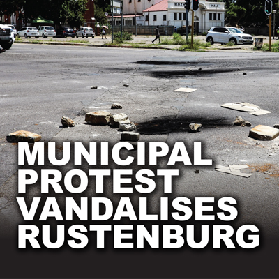 <p>MUNICIPAL&nbsp;PROTEST VANDALISES RUSTENBURG</p>

<p>&nbsp;</p>
